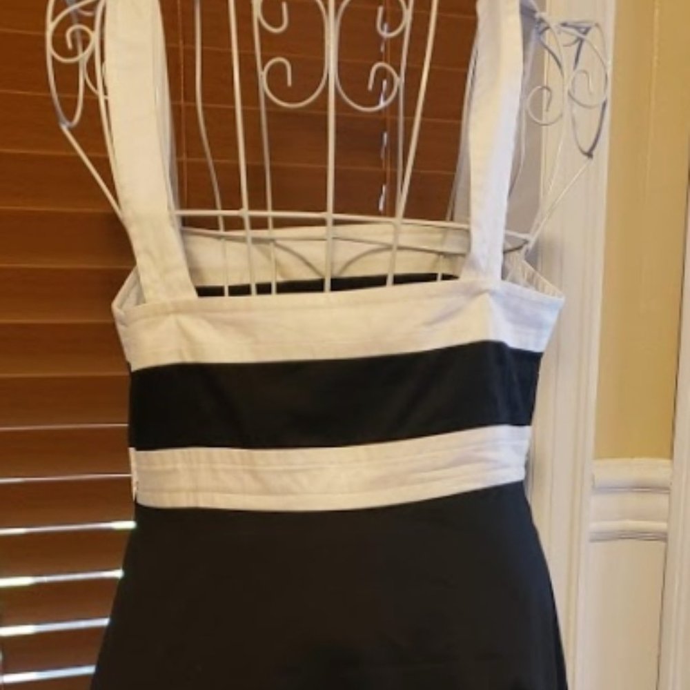NWT Calvin Klein dress sz Medium Black And White - Picture 5 of 6